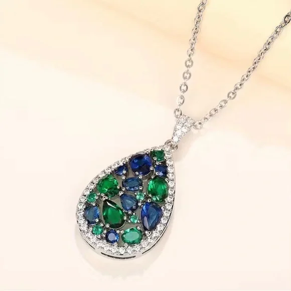 - Emerald and Blue Sapphire Necklace - Picture 1 of 8